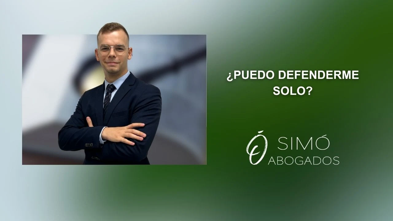 ¿Puedo defenderme solo en un juicio penal?